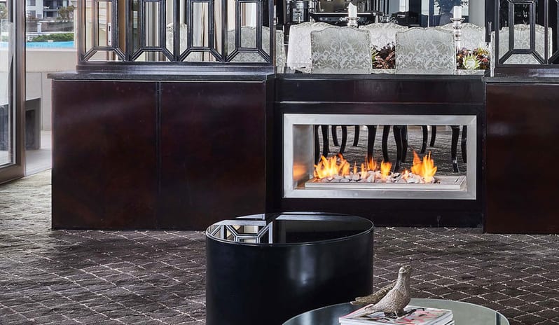 One and Only Cape Town - Devils Peak Penthouse Living and Dining Area